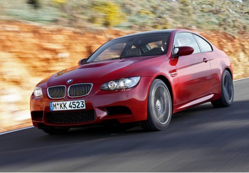 Всю свою сознательную жизнь BMW M3 росло в размерах и цене. В результате сегодня эта машина стоит…