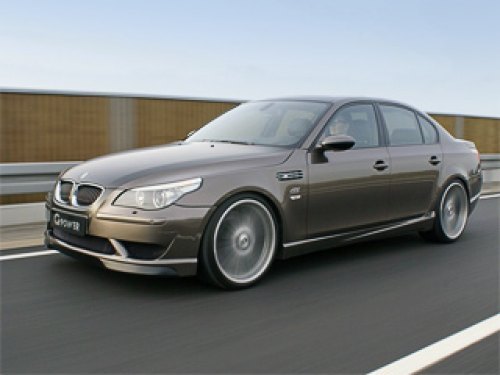 G-Power M5 Hurricane примерно через десять секунд после старта проходит отметку «200» на…