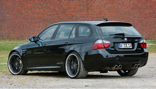 Составные колесные диски фирмы RAD обуты в шины Hankook S1 Evo размерностью 255/30 R20 спереди и…