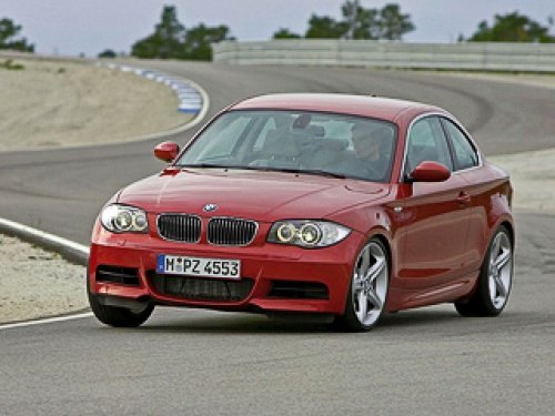 С новым двигателем двухдверки BMW 135i обещают стать не только динамичнее, но и, что для…
