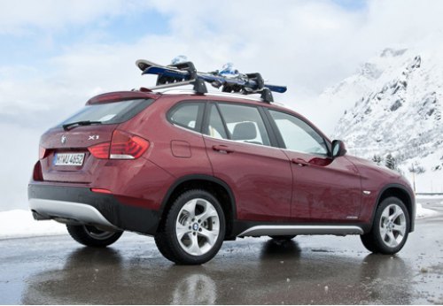 На каждый километр пути двухлитровый BMW X1 xDrive28i (245 л.с.) выделяет 183 г CO₂.