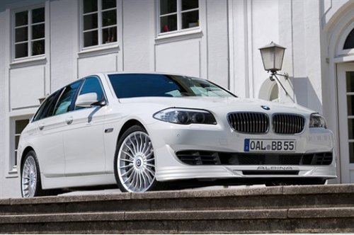По заявлению производителей, средний расход топлива универсала Alpina B5 составляет 10,9 л/100 км.