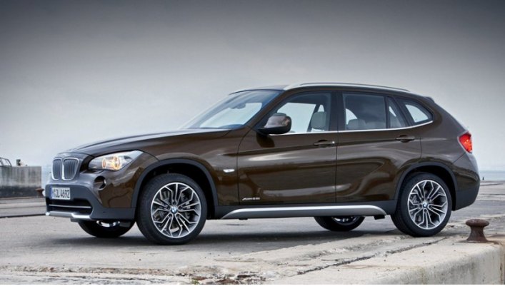 Помимо исполнения M Performance, в Штатах ожидается появление кроссовера BMW X1 xDrive28i.…