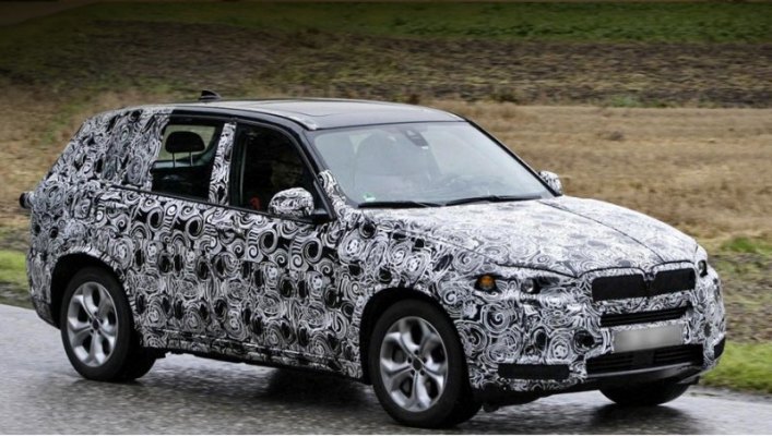 Сейчас наименее тяжёлый BMW X5 весит 2145 кг, а машина нового поколения должна усохнуть до 1800 кг.