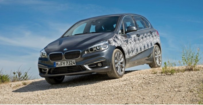 На одной лишь электротяге двоякодвижимый Active Tourer eDrive проезжает 38 км. Средний расход…