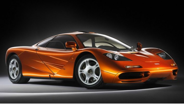 На ум сразу приходит давний проект McLaren F1, британский суперкар с баварским «сердцем». Если…