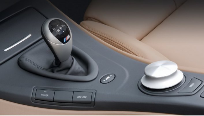 Коробка передач с двумя сцеплениями M DCT впервые появилась на кабриолете M3 образца 2008 года,…