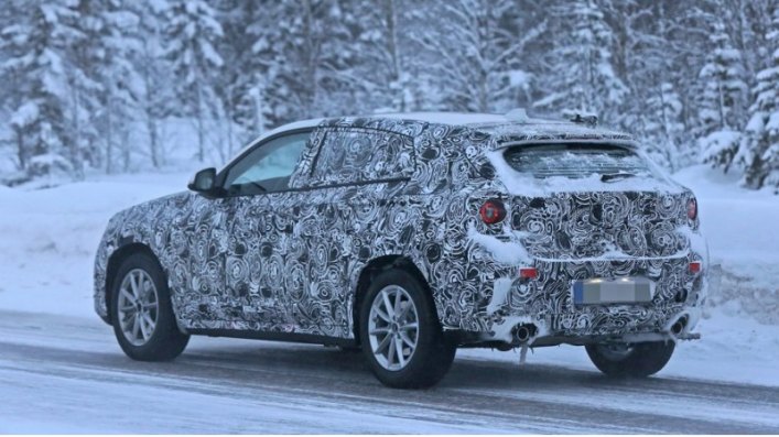 От родственного кроссовера BMW X1 паркетник под индексом X2 будет отличать более спортивный…