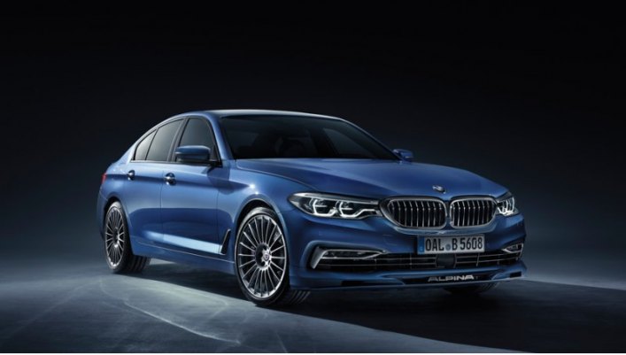 В модельном ряду BMW самая мощная «пятёрка» на данный момент — M550i xDrive (462 л.с., 650 Н·м,…