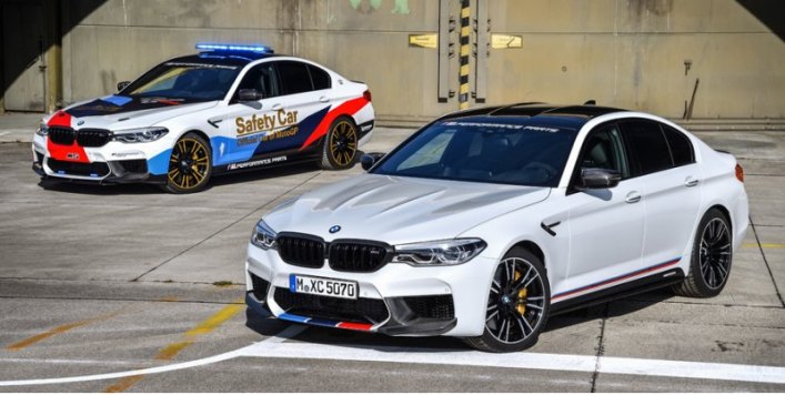 Седан M5 с набором опциональных частей BMW M Performance Parts насколько возможно близок по…