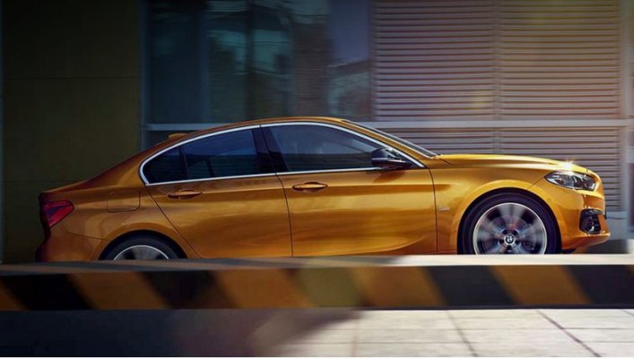 Обязательный для Мексики пакет опций Sport Line включает чернёные элементы (к примеру, корпуса…