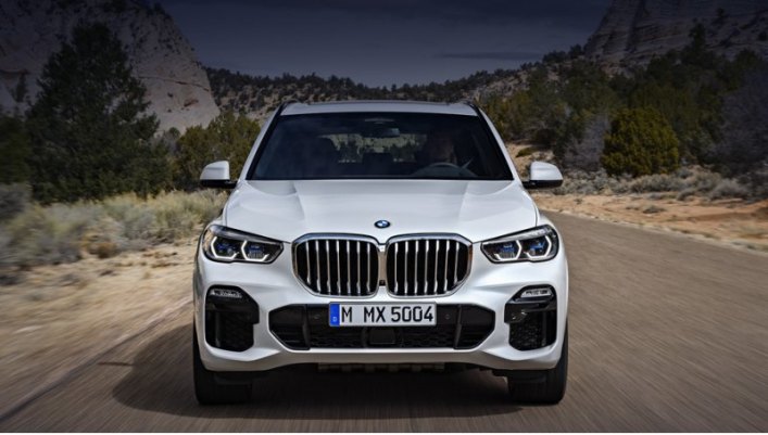 Даже сейчас BMW X6 нынешней генерации заметно дороже паркетника BMW X5 нового поколения. В России…