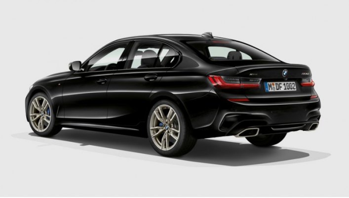 Стандартная для этой версии подвеска M Sport может быть заменена опциональной Adaptive M с…