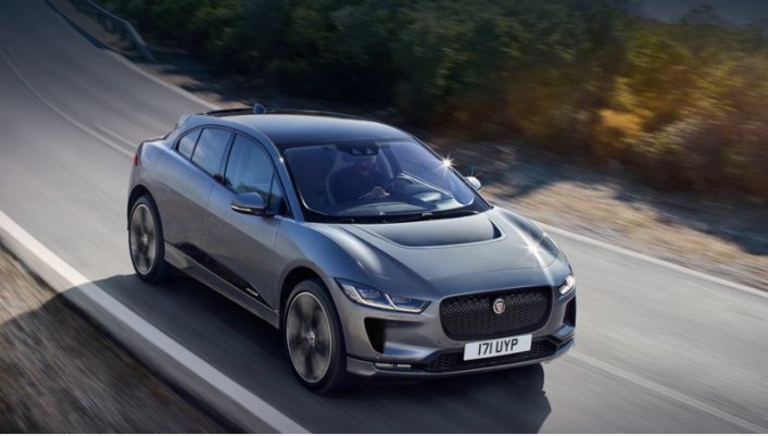 «Jaguar Land Rover продемонстрировал свои возможности, выпустив Jaguar I-Pace и гибридные модели»,…
