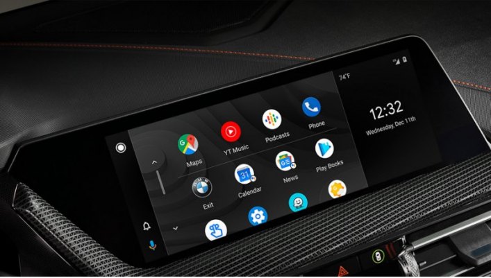 Интерфейс Android Auto встроен в цифровой кокпит BMW, поэтому информация отображается не только на…