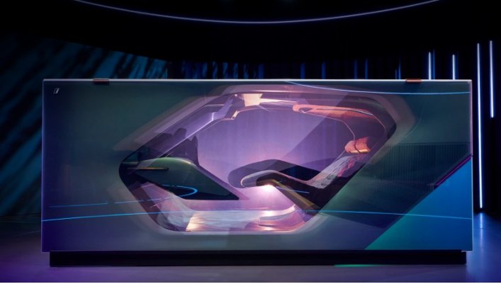 По словам создателей, кабине BMW i Interaction Ease («лёгкое взаимодействие») намеренно придан…