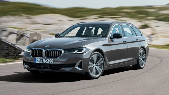 Обновленный BMW 520i ускоряется до сотни за 7,8 с и развивает 235 км/ч. Версии 520d и 520d xDrive…
