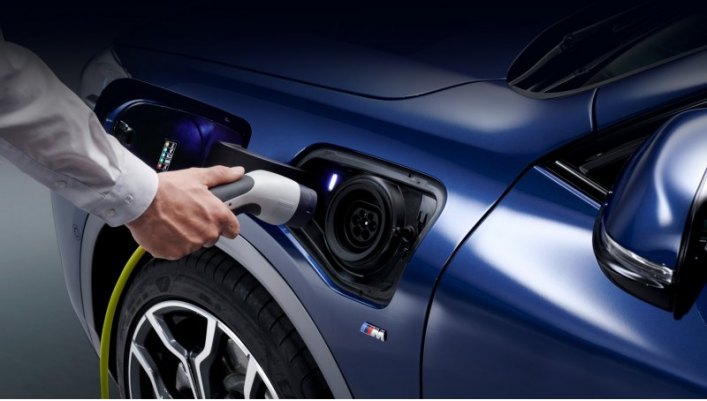 Судя по статистике, электрификация модельного ряда BMW оправдывает себя. Особенно интенсивно…