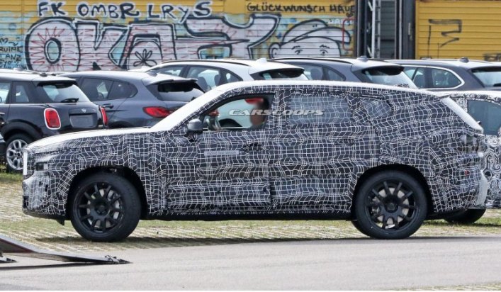 К слову об электрификации. Грядущий BMW X8 (2021 год), по неофициальным данным, выйдет в заряжаемой…