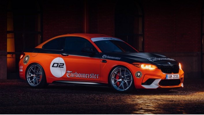 Двухдверка BMW M2 CSL Turbomeister Edition оснащена титановым выпуском Akrapovic, который на 45%…