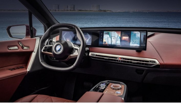 Новое поколение мультимедиа от компании BMW мы уже видели. Визуально его премьера состоялась ещё на…