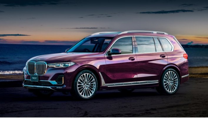 Особая серия основана на модификации BMW X7 xDrive40d Pure Excellence с дизелем 3.0 (340 л.с., 700…