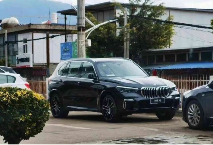 Удлиненный BMW X5 G05: стали известны характеристики
