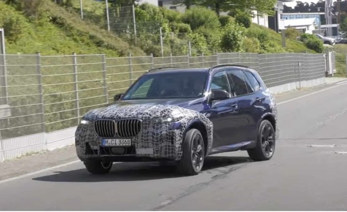 BMW X5 2023 заметили в ходе тестов на Нюрбургринге