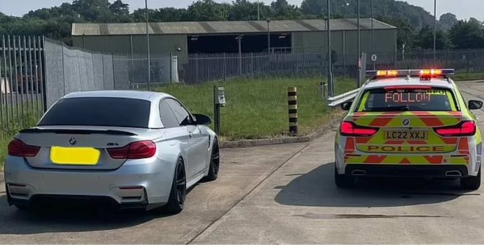 Жениха на BMW M4, опаздывающего на собственную свадьбу, пришлось останавливать полицейскими шипами