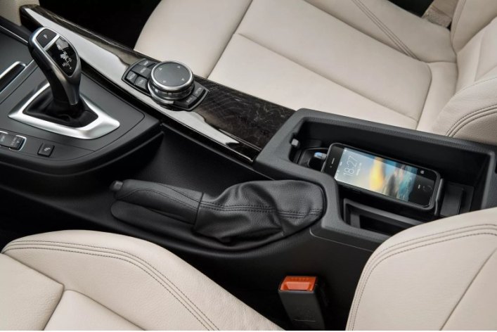 Каким образом индукционная зарядка в BMW влияет на чипы NFC пока доподлинно неизвестно, но…