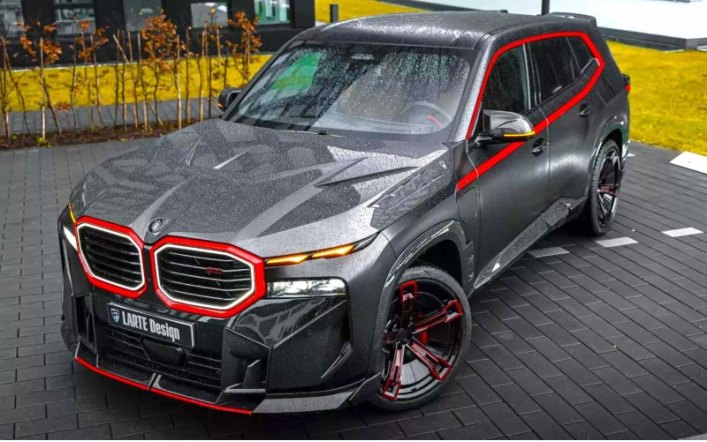 Larte Design добавит самому мощному кроссоверу BMW в истории украшений к Новому году