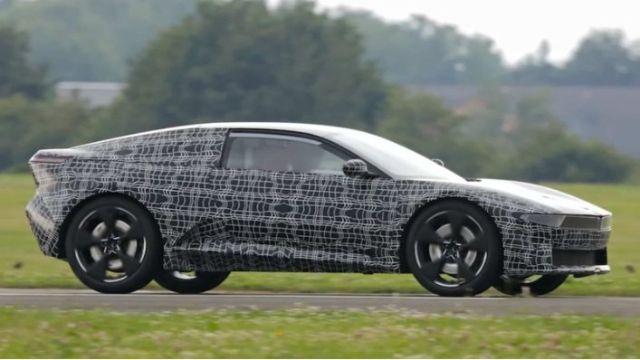 Дизайнеры студии «Enhance_Cars» воспользовались возможностями фотошопа, сняв со сверхсекретного…