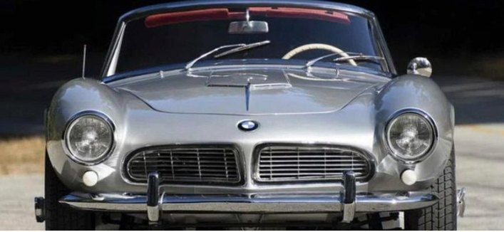 В интернете продают редкий 64-летний BMW за 182 млн рублей