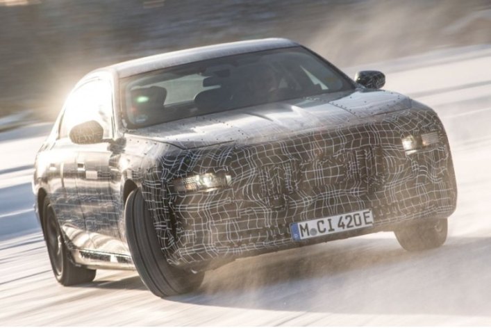 В рамках своего недавнего интервью, член совета директоров BMW по развитию Фрэнк Вебер заявил, что…