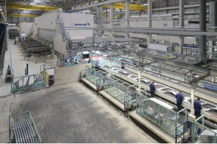 По соглашению с Salzgitter BMW получит низкоуглеродистую сталь, которая будет использоваться в…
