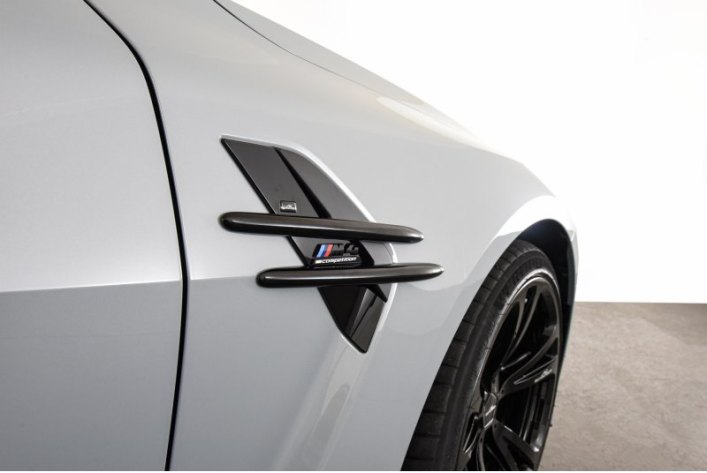 Кабриолет BMW M4 был представлен в мае 2021 года после дебюта седана M3 и купе M4 в сентябре 2020…