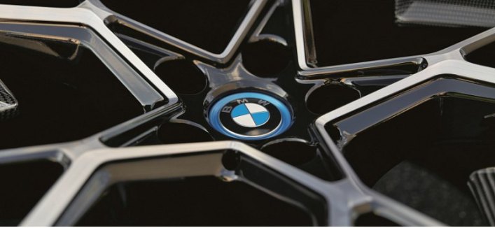 BMW и Mini будут использовать только экологически чистую энергию для выпуска алюминиевых колес с…