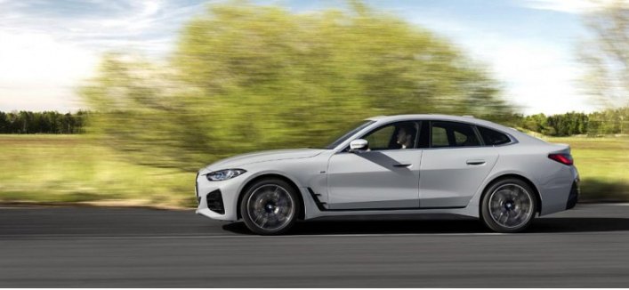Автомобили BMW 2019-2023 годов отзывают из-за проблем с люком на крыше