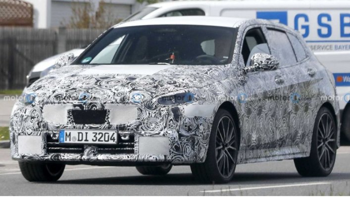 BMW предложит 1-й серии с различными силовыми агрегатами, как и нынешний автомобиль, но неясно,…