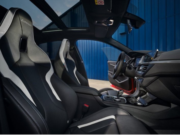 Версия Edition ColorVision будет доступна для BMW 1-Series и 2-Series Gran Coupe с июля 2022 года.