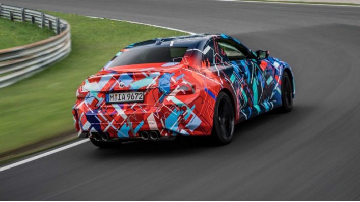 BMW упоминает, что обновленный M2 будет обеспечивать примерно тот же уровень производительности,…