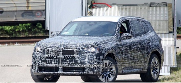 BMW X3 следующего поколения 2025 года впервые замечен в виде более крупного X1