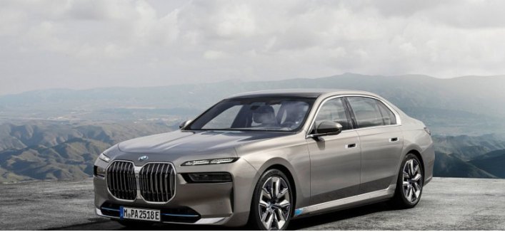 Компания BMW анонсировала бронированный кроссовер BMW i7 с электрической трансмиссией