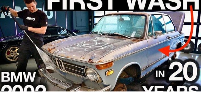 Этот BMW 2002 1973 года впервые за 20 лет был вымыт