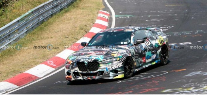 На тестах замечен прототип мощного купе BMW 3.0 CSL