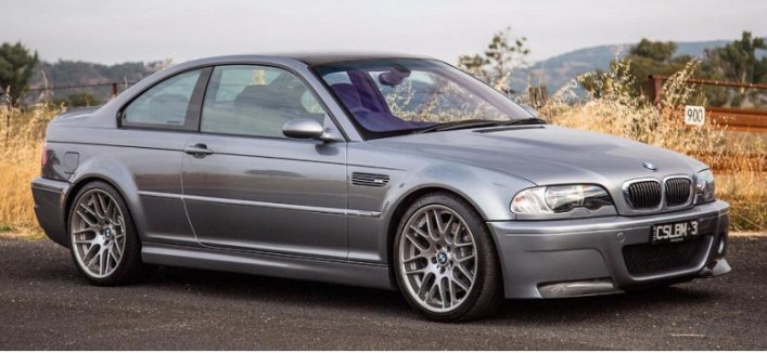 В этом видео, BMW M3 CSL 2004 года показывает всю свою мощь