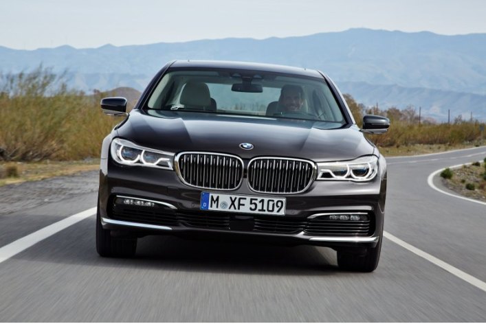 До переезда в Китай Фагхзаде 17 лет проработал в BMW. Дизайнер Avatr O11 формировал внешний вид 7-й…