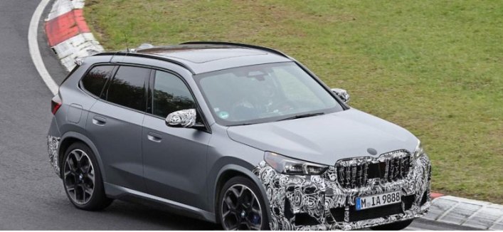 BMW X1 M35i 2023 года показали на шпионских фото с тестового заезда