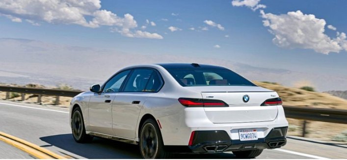 BMW 7 Series и i7 2023 года отзывают в США из-за проблем с телематикой