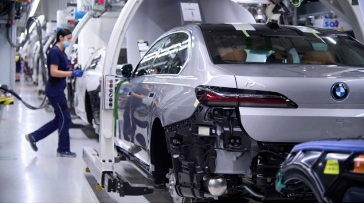 Завод BMW в Баварии является одной из более чем 30 производственных площадок компании по всему…
